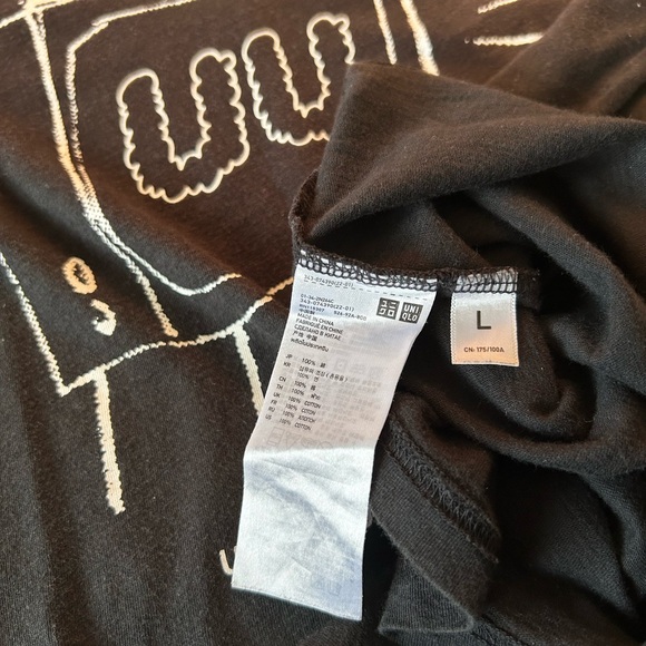 Uniqlo Undercover T-Shirt - Picture 3 of 3